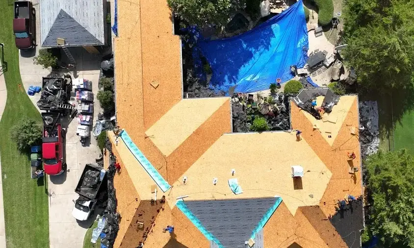 Professional Storm Damage Roof Repair being performed in Mexico